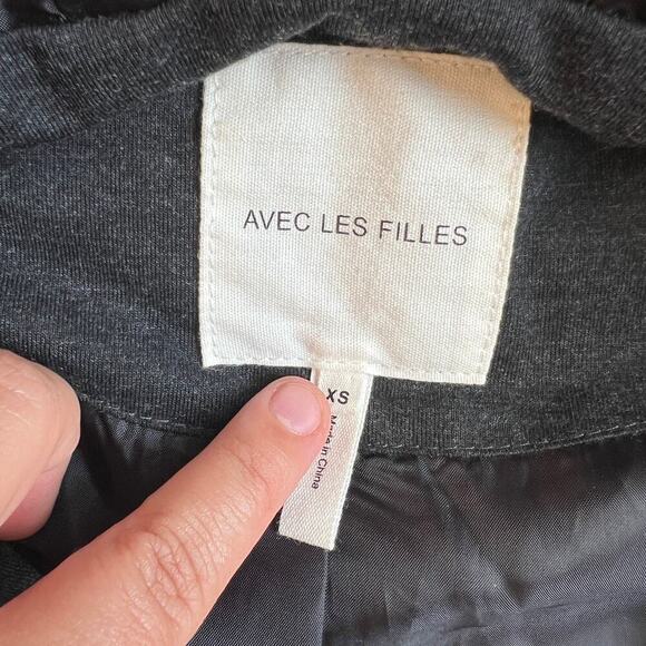 AVEC LES FILLES Quilted Hooded Vest Charcoal XSmall - Picture 6 of 10
